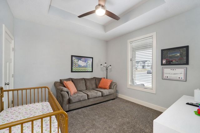 129 N Glengary Drive, Nixa, MO 65714