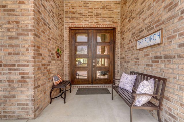 129 N Glengary Drive, Nixa, MO 65714