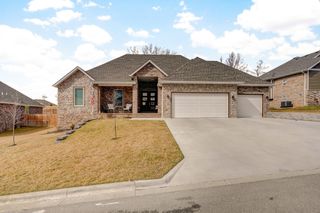 129 N Glengary Drive, Nixa, MO 65714