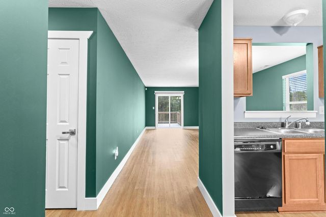 8372 Sotheby Drive, Indianapolis, IN 46239