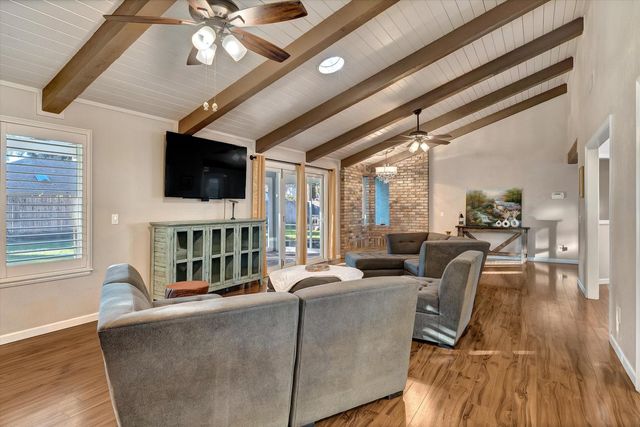 757 Hillgrove Ct, Chico, CA 95926