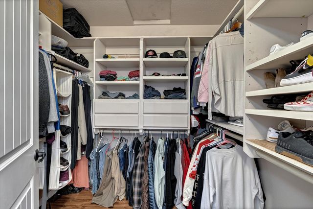 757 Hillgrove Ct, Chico, CA 95926