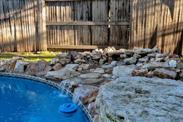 757 Hillgrove Ct, Chico, CA 95926