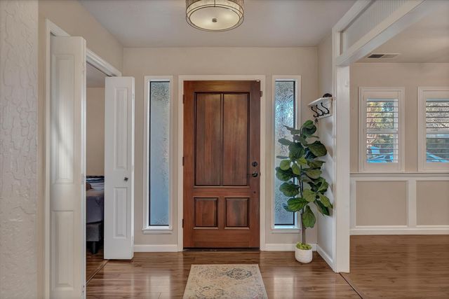 757 Hillgrove Ct, Chico, CA 95926