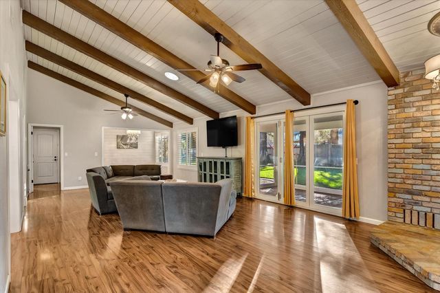 757 Hillgrove Ct, Chico, CA 95926