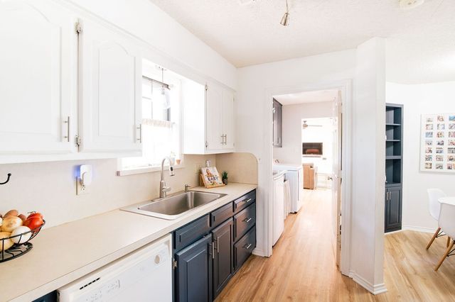2409 Green Oaks Street, Denton, TX 76209
