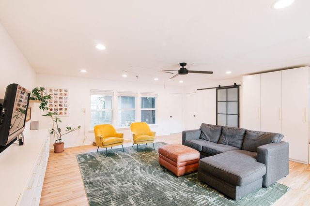 2409 Green Oaks Street, Denton, TX 76209