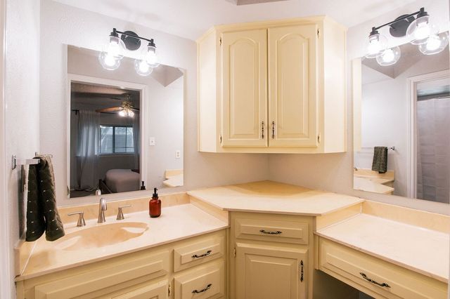 2409 Green Oaks Street, Denton, TX 76209
