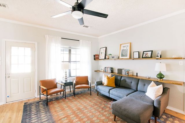 2409 Green Oaks Street, Denton, TX 76209