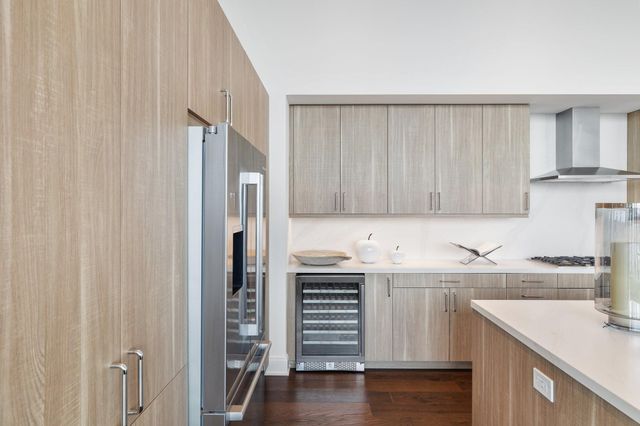 2323 W Main Street 703, Houston, TX 77098