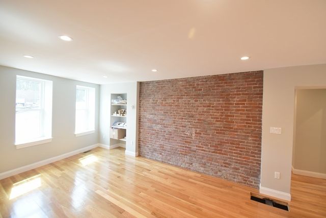 173 Prospect Street 1, Waltham, MA 02453