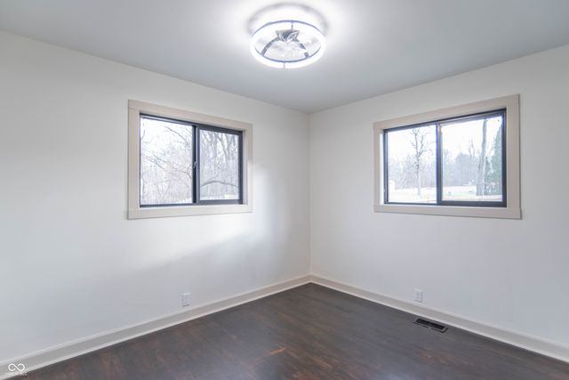 59 E Greencastle Road, Mooresville, IN 46158