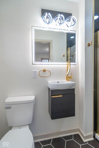 59 E Greencastle Road, Mooresville, IN 46158