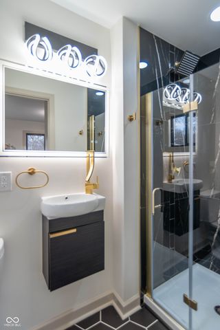 59 E Greencastle Road, Mooresville, IN 46158