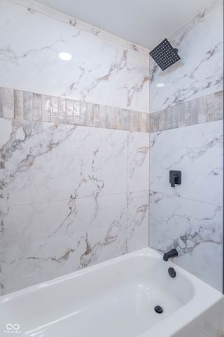 59 E Greencastle Road, Mooresville, IN 46158