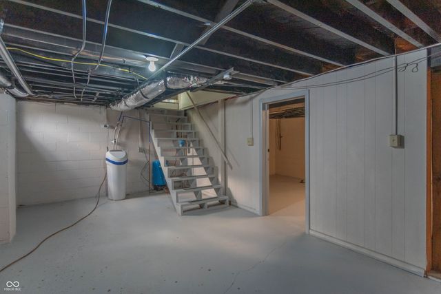 59 E Greencastle Road, Mooresville, IN 46158