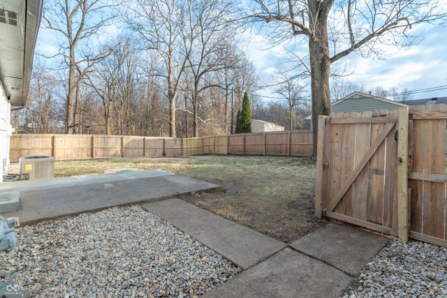 59 E Greencastle Road, Mooresville, IN 46158