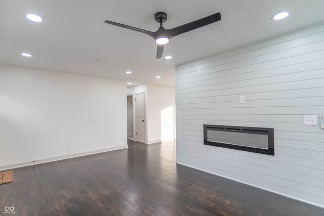 59 E Greencastle Road, Mooresville, IN 46158