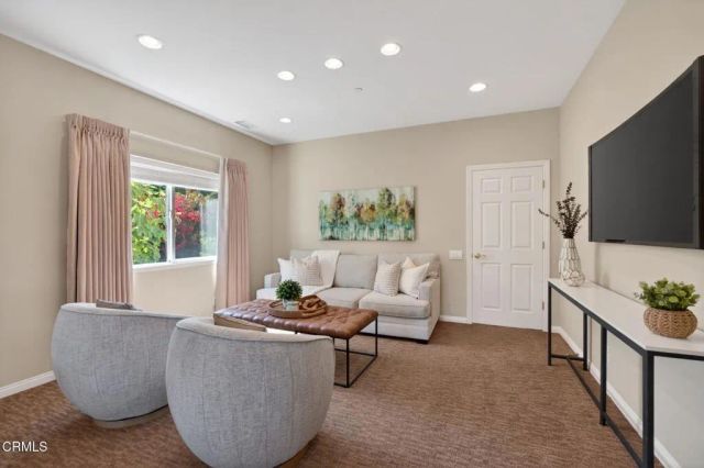 424 Roosevelt Court, Ventura, CA 93003