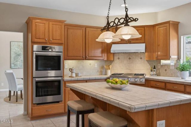 424 Roosevelt Court, Ventura, CA 93003