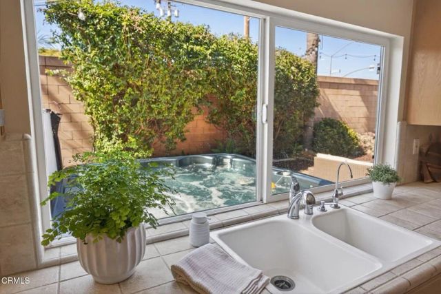 424 Roosevelt Court, Ventura, CA 93003