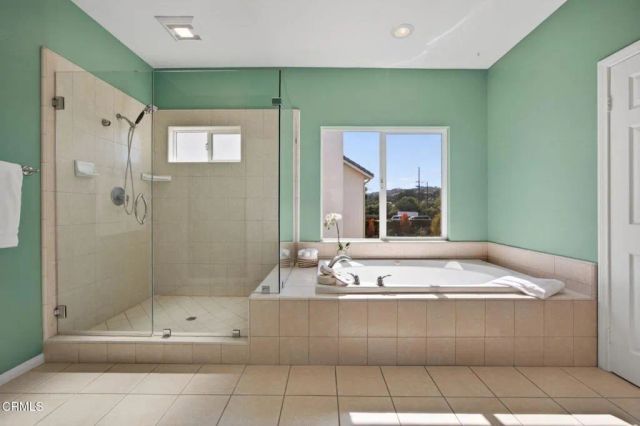424 Roosevelt Court, Ventura, CA 93003