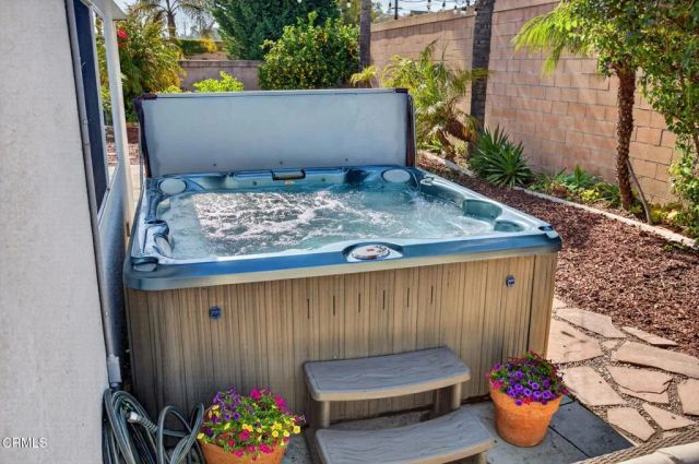 424 Roosevelt Court, Ventura, CA 93003