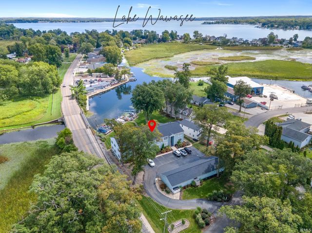 700 S Lakeside Dr Apt 6, Syracuse, IN 46567