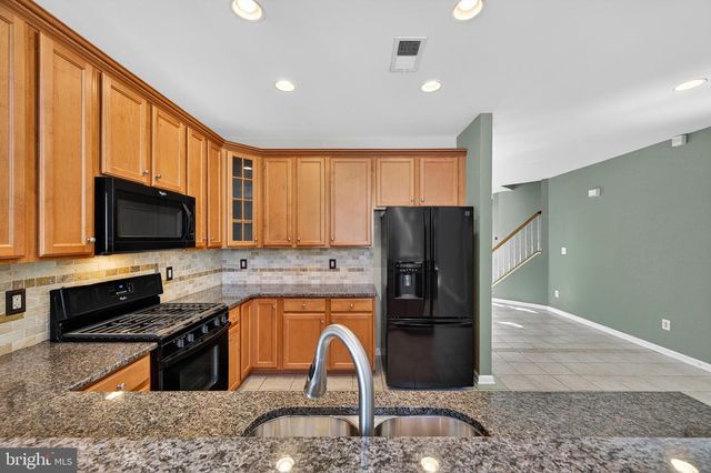 20562 ROSEWOOD MANOR SQ, Ashburn, VA 20147