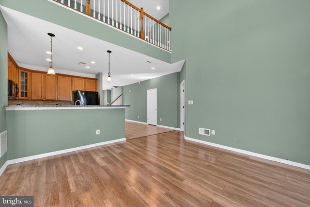 20562 ROSEWOOD MANOR SQ, Ashburn, VA 20147