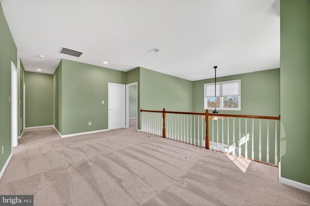 20562 ROSEWOOD MANOR SQ, Ashburn, VA 20147