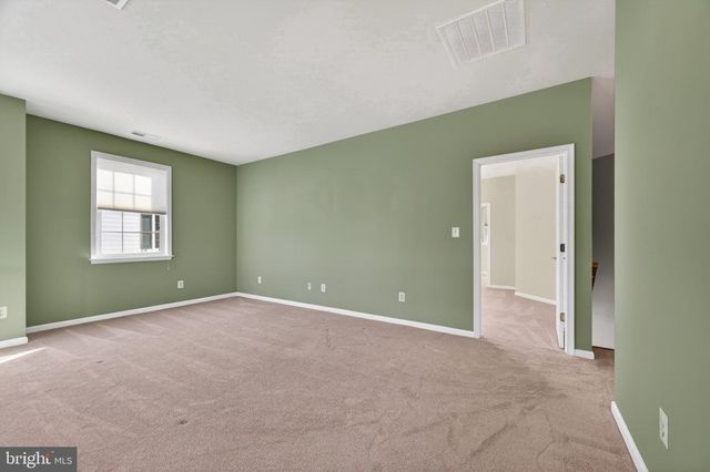 20562 ROSEWOOD MANOR SQ, Ashburn, VA 20147