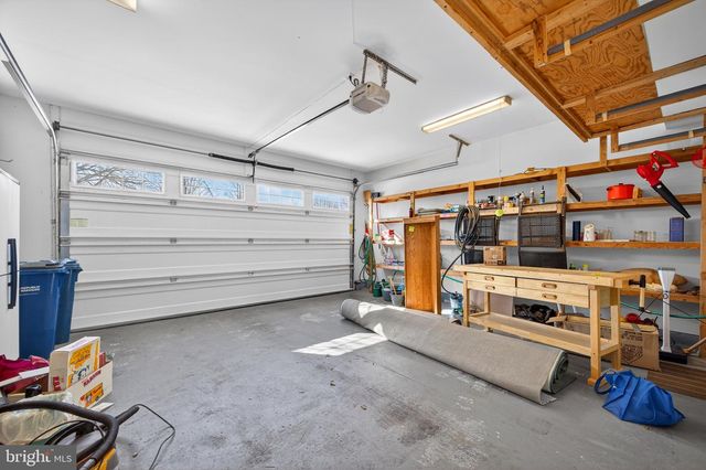 20562 ROSEWOOD MANOR SQ, Ashburn, VA 20147