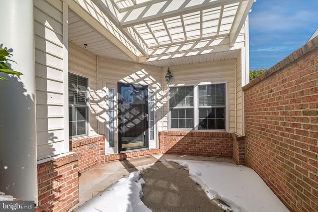 20562 ROSEWOOD MANOR SQ, Ashburn, VA 20147