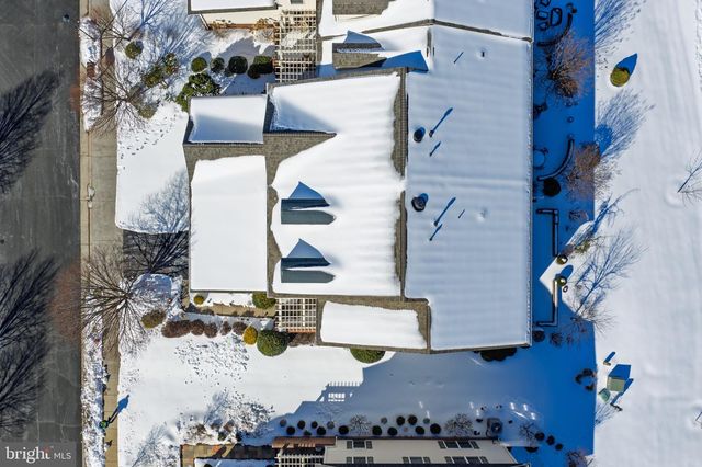 20562 ROSEWOOD MANOR SQ, Ashburn, VA 20147