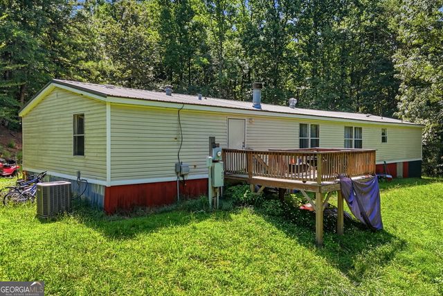 2161 Swan Bridge Road, Talking Rock, GA 30175