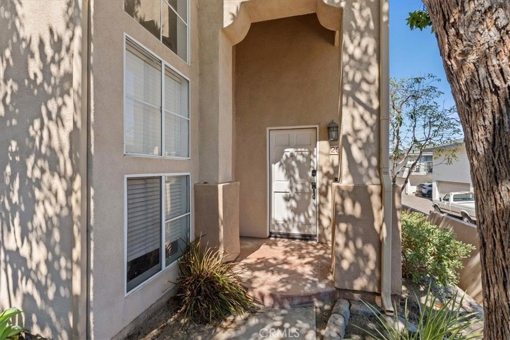 8310 Atlanta 205, Huntington Beach, CA 92646 — photo 2