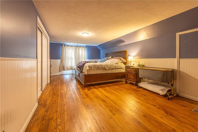 190 Dixon Blvd, South Union Twp, PA 15401