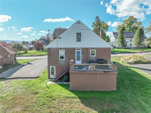 190 Dixon Blvd, South Union Twp, PA 15401