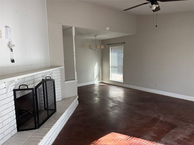 6603 Blackberry Drive, Arlington, TX 76016