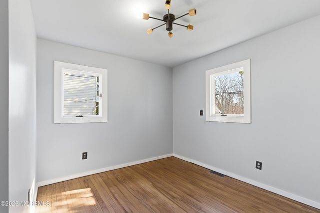 215 Sunset Lane, Howell, NJ 07731