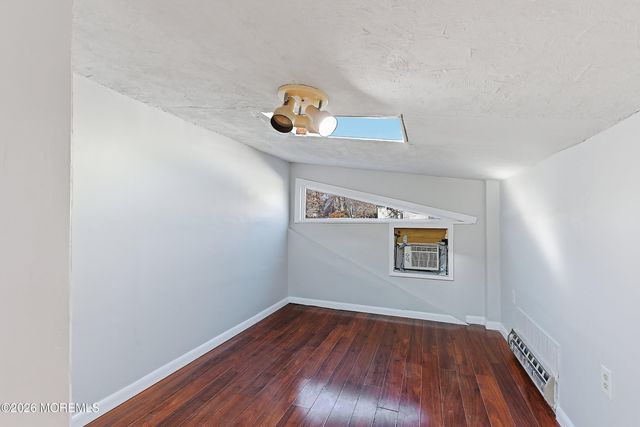 215 Sunset Lane, Howell, NJ 07731