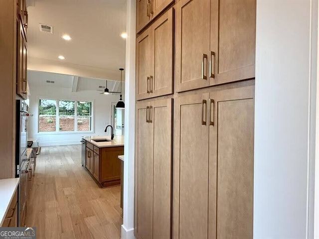 800 Lapis Trail, Kennesaw, GA 30152