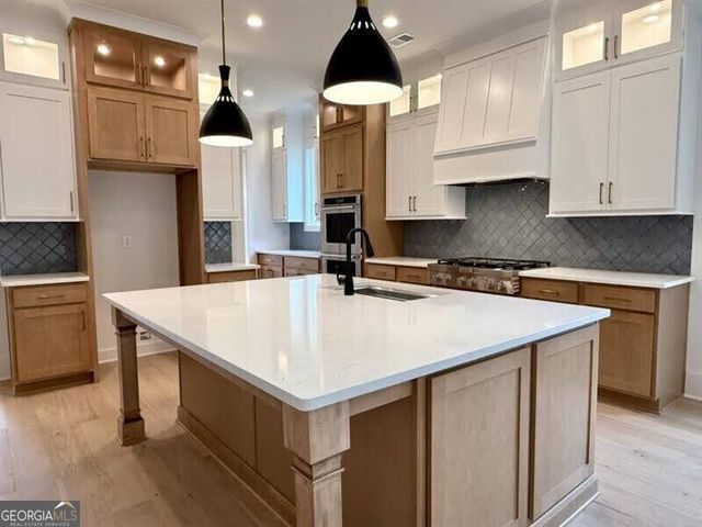 800 Lapis Trail, Kennesaw, GA 30152