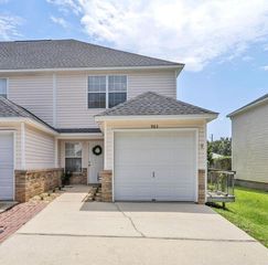 983 Scenic Oak Lane, Fort Walton Beach, FL 32547