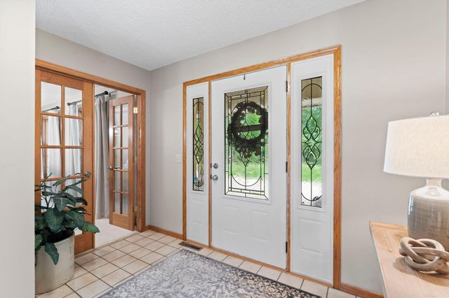 4556 224th Avenue NE, East Bethel, MN 55011