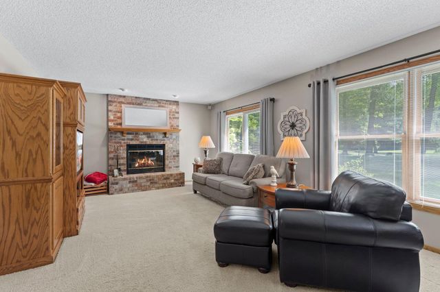 4556 224th Avenue NE, East Bethel, MN 55011