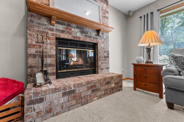 4556 224th Avenue NE, East Bethel, MN 55011