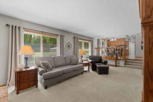 4556 224th Avenue NE, East Bethel, MN 55011