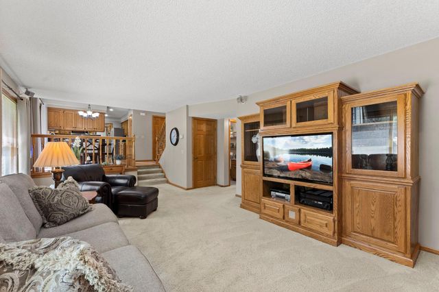 4556 224th Avenue NE, East Bethel, MN 55011